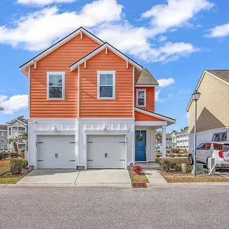 Myrtle Beach Central: Beach & Entertainment Hub